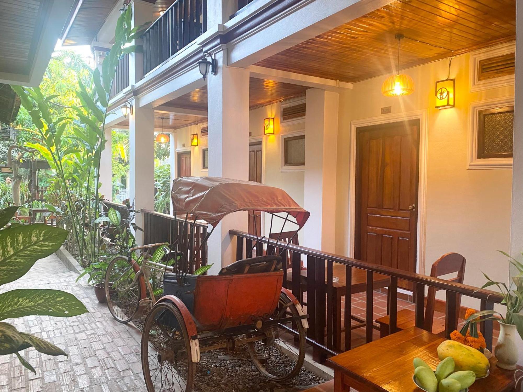 Golden Sun Boutique Hotel Λουάνγκ Πραμπάνγκ Εξωτερικό φωτογραφία