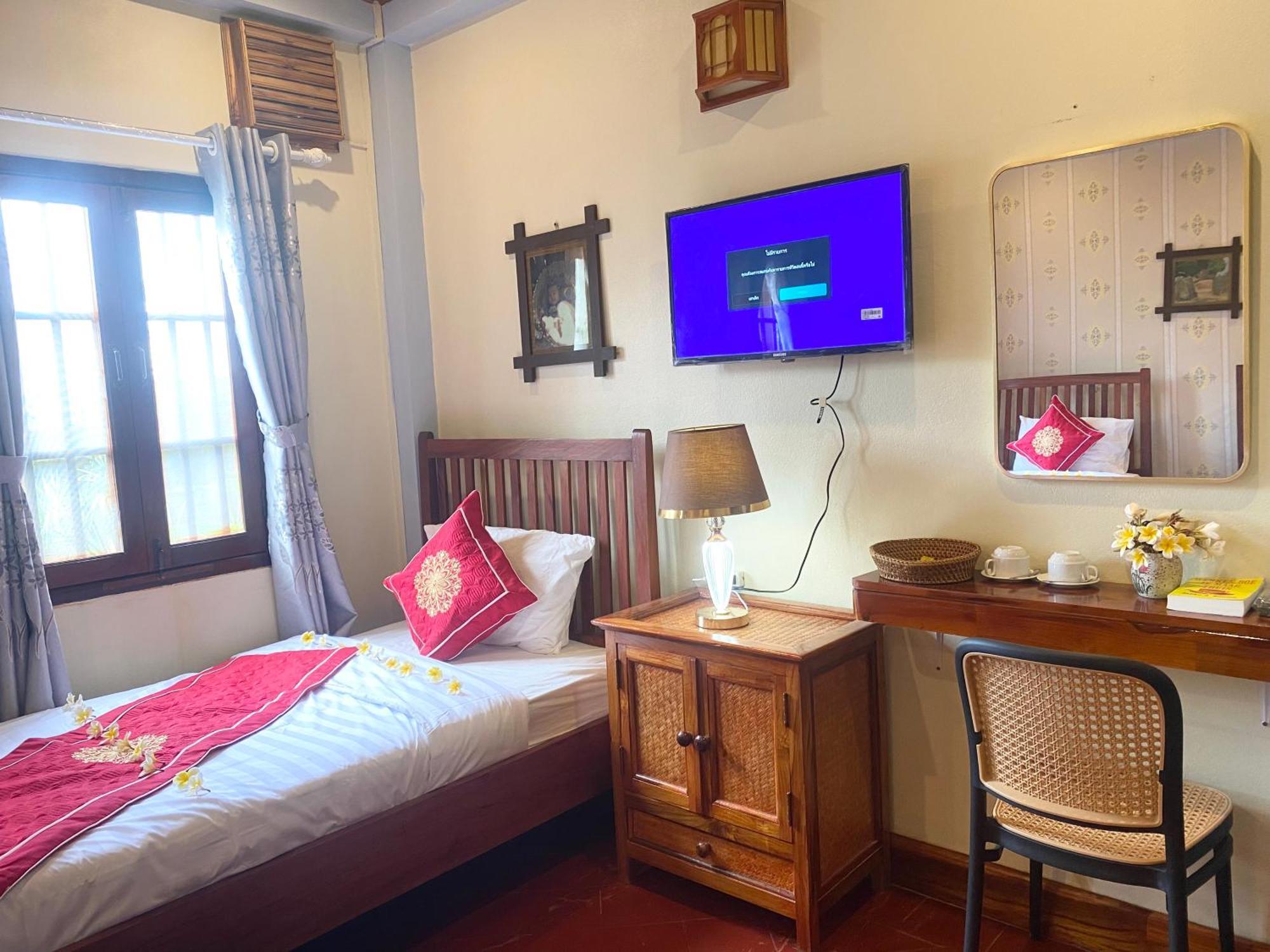 Golden Sun Boutique Hotel Λουάνγκ Πραμπάνγκ Εξωτερικό φωτογραφία