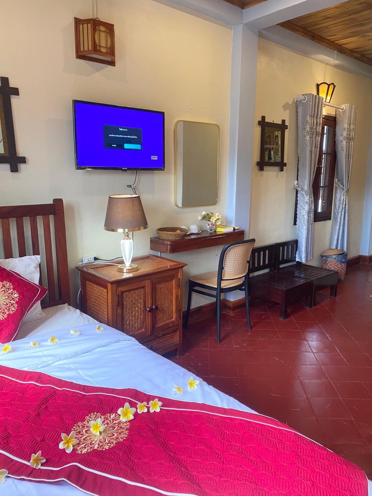 Golden Sun Boutique Hotel Λουάνγκ Πραμπάνγκ Εξωτερικό φωτογραφία