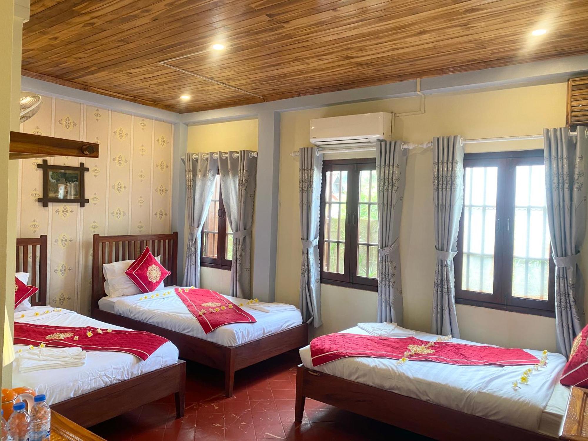Golden Sun Boutique Hotel Λουάνγκ Πραμπάνγκ Εξωτερικό φωτογραφία