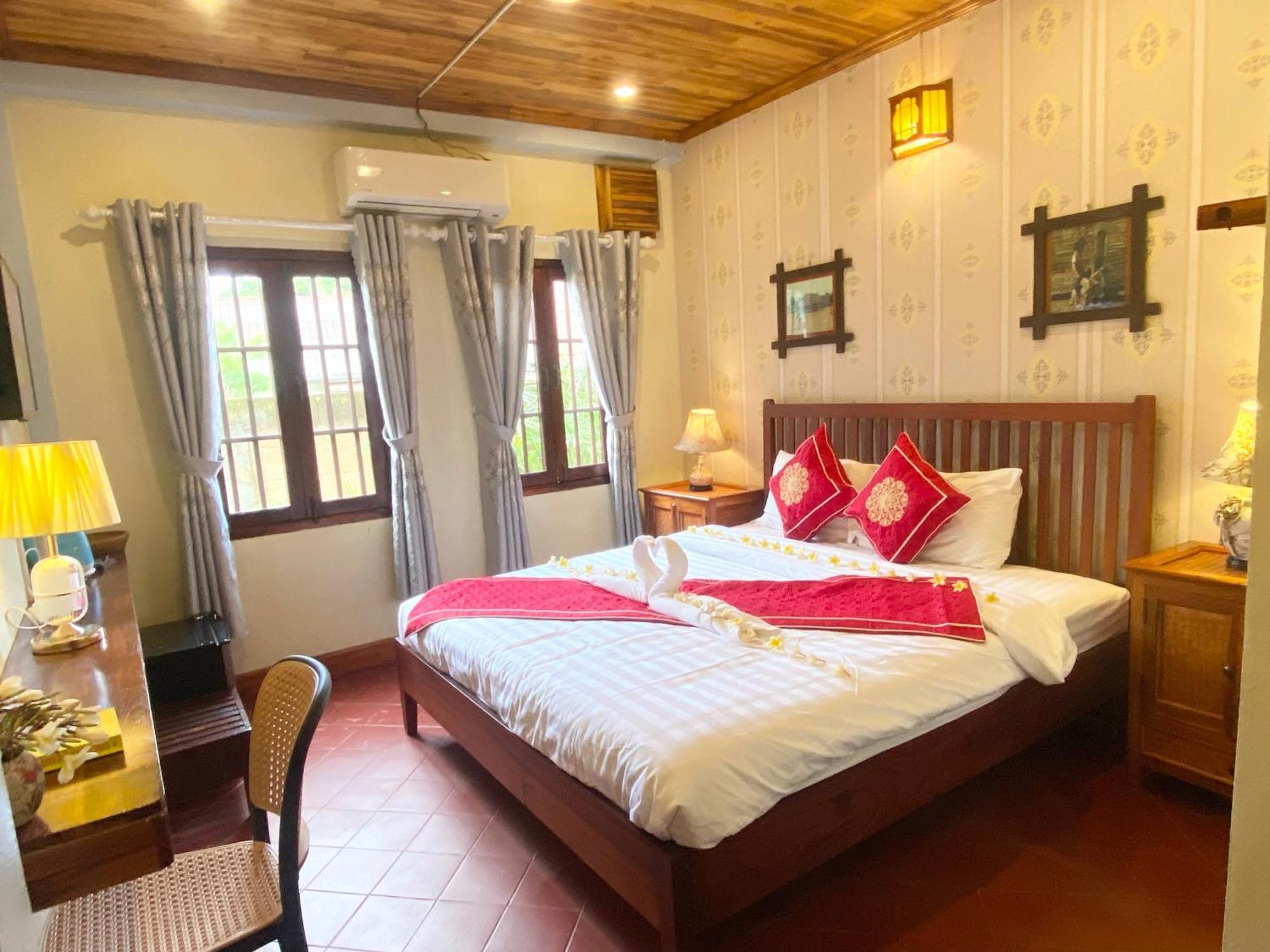Golden Sun Boutique Hotel Λουάνγκ Πραμπάνγκ Εξωτερικό φωτογραφία